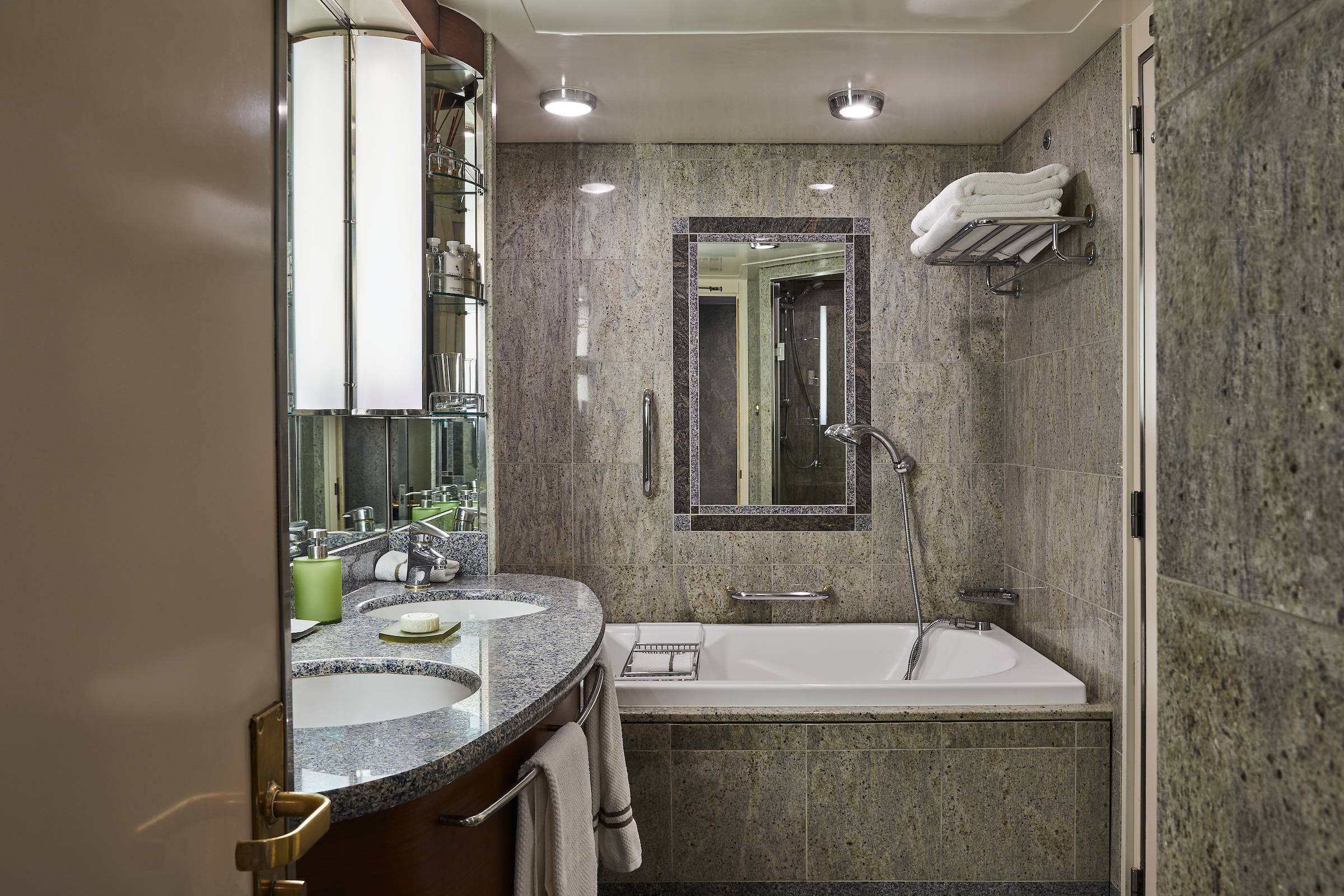 Silversea Cruises - Silver Whisper - Silver Suite.jpg